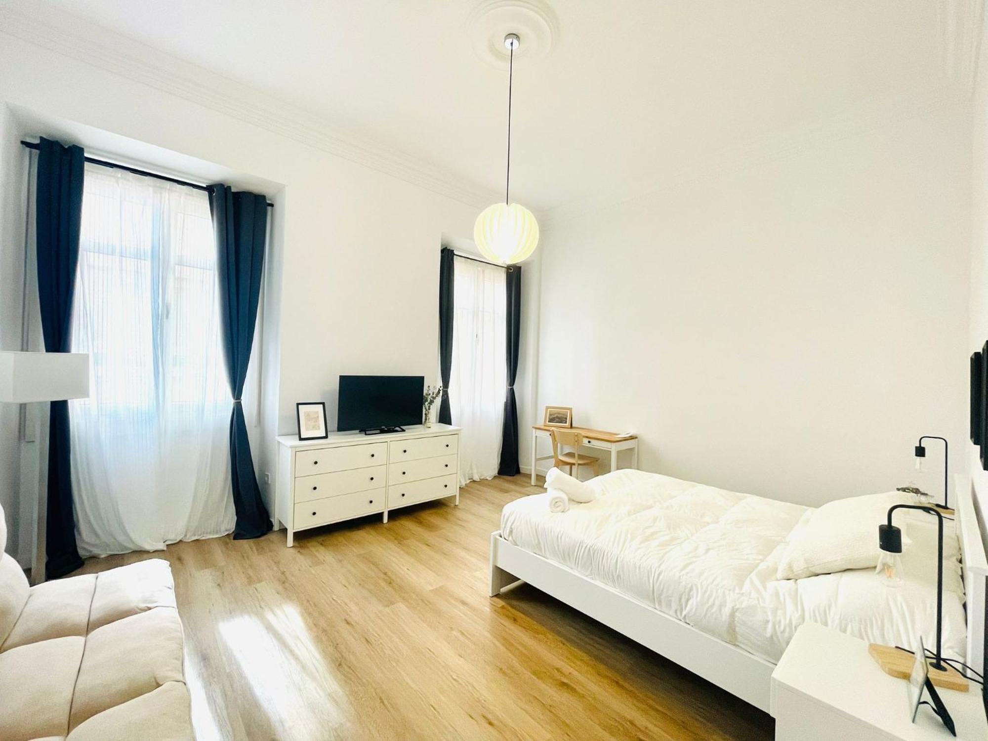 Suites Larios مالقة المظهر الخارجي الصورة