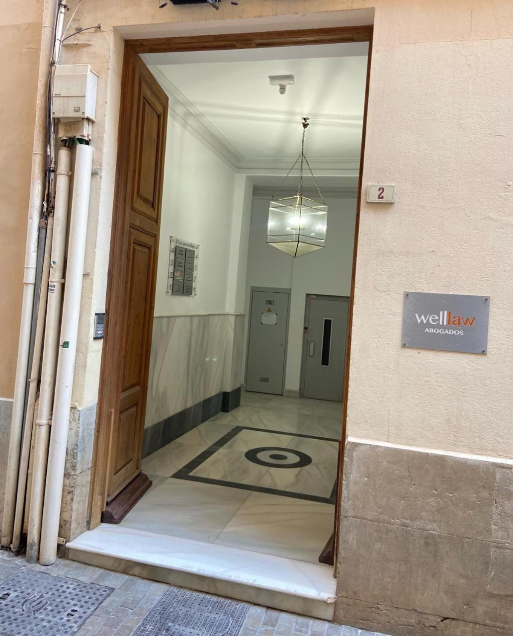 Suites Larios مالقة المظهر الخارجي الصورة
