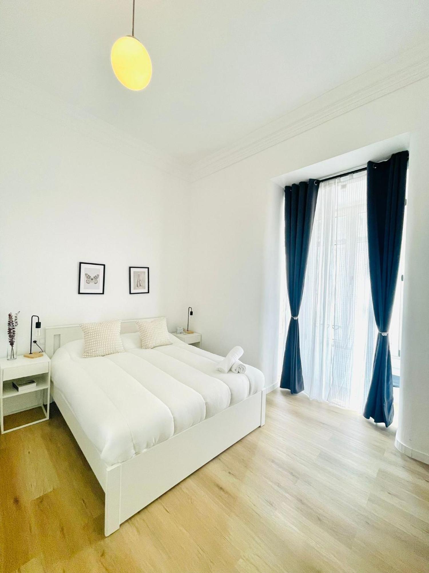 Suites Larios مالقة المظهر الخارجي الصورة