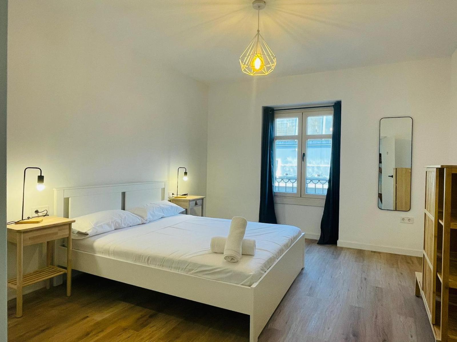 Suites Larios مالقة المظهر الخارجي الصورة