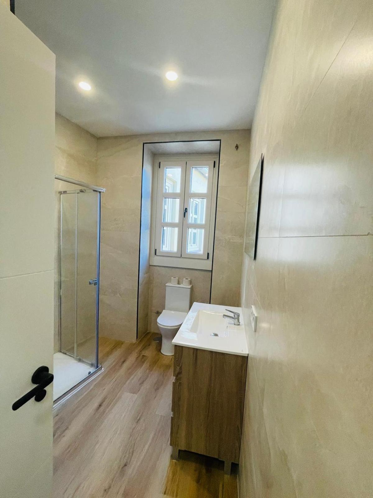 Suites Larios مالقة المظهر الخارجي الصورة